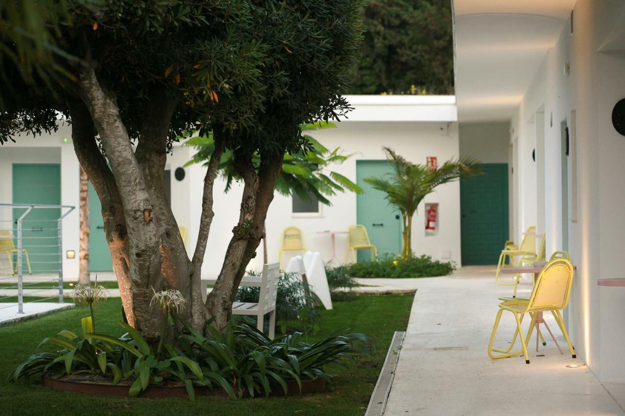 Hostal Las Cumbres Conil De La Frontera Exterior foto